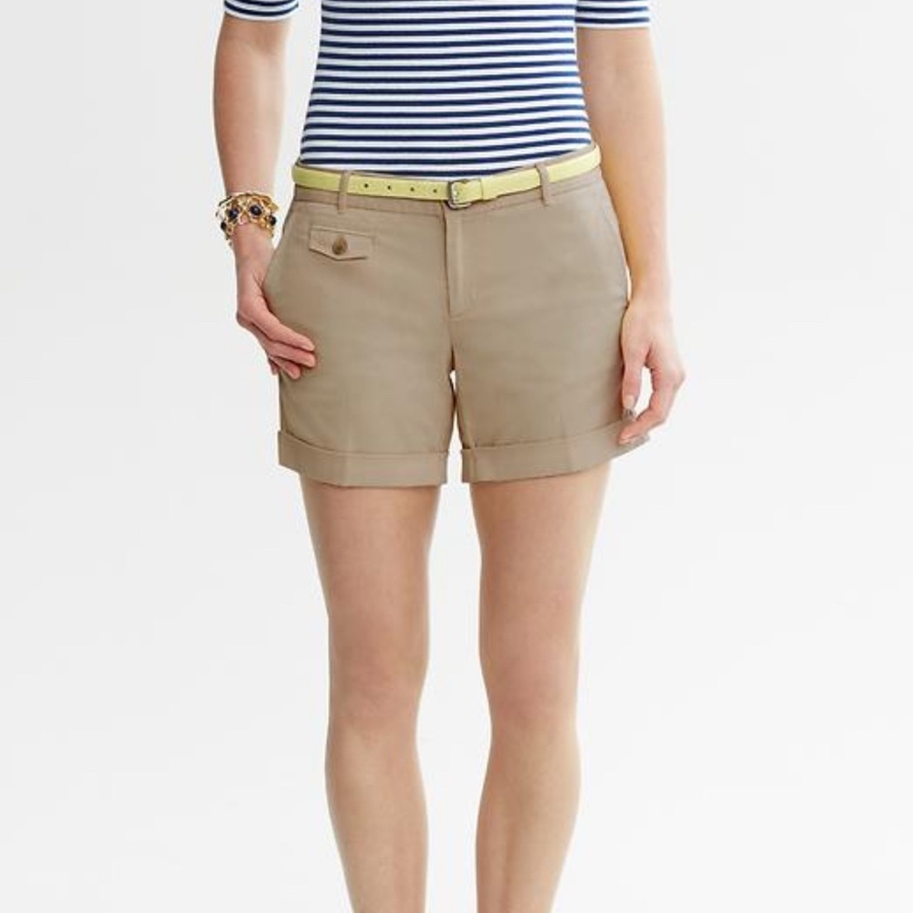 Banana Republic Tan Rollup Shorts Classic Cotton Casual